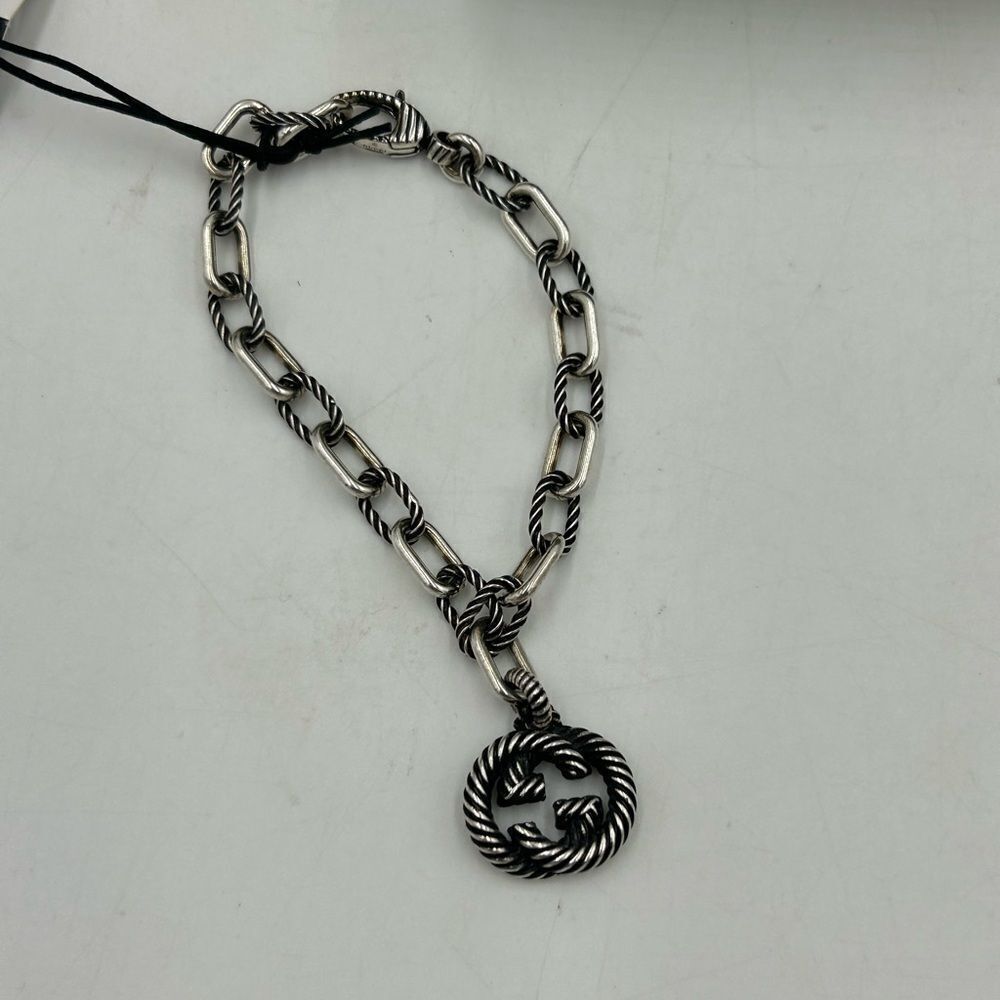 Women’s Gucci, interlocking G twisted charm sterling silver bracelet 925 Italy - Picture 2 of 12
